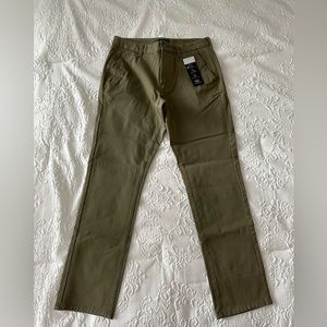 Men’s Taylrd Tech Chino Pants in Olive - Size 31 x 30